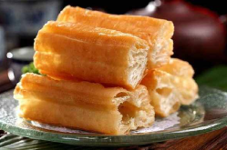 发烧咳嗽感冒可以吃豆腐脑油条吗小孩可以吗,豆腐脑与油条适宜与否