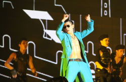 刘德华2019演唱会安排,全球巡演，经典重现，感动无数