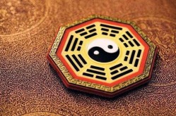 国窖1573用缂丝织造“高定”还原了及85花整体翻车？刘诗诗、杨幂、唐嫣面对证疑及文物日历4月29日：鹿禽花草纹缂丝-妲己风流无顾虑子牙推翻有启事？700年前的中秋什么样
